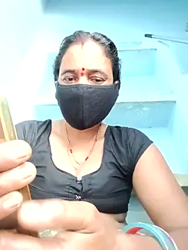 Raamdevi158 online show from February 12, 2026, 6:57 am