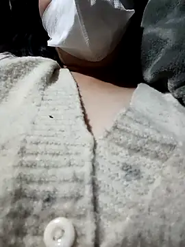 hot-luna- online show from March 30, 2026, 12:17 pm