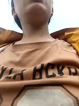 hot-luna- online show from March 14, 2026, 9:04 am