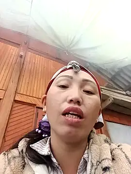 Snapshot of hot-luna- chatting on February 2, 2026, 1:15 am hot-luna- online show from February 2, 2026, 1:15 am