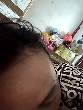 Bella-222 online show from April 15, 2026, 6:08 am