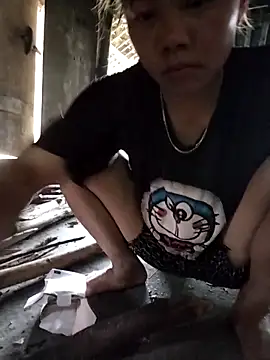 Bella-222 online show from April 10, 2026, 4:08 am