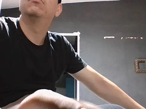 Yankoloco92 online show from June 19, 2026, 6:41 am