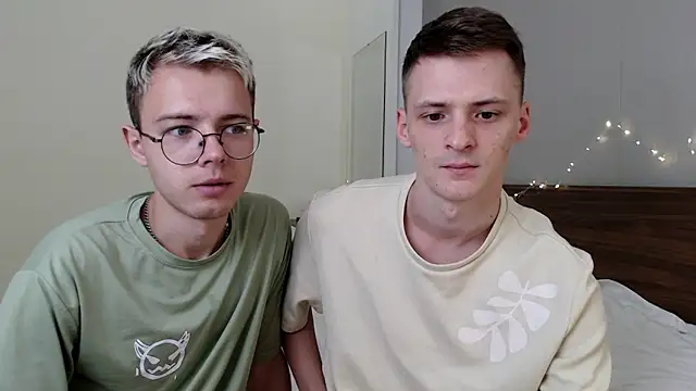 Snapshot of NikiKerryCum chatting on February 11, 2026, 12:49 pm NikiKerryCum online show from February 11, 2026, 12:49 pm