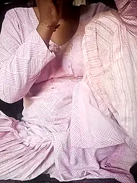 Snapshot of reet_sen03 chatting on March 24, 2026, 8:58 am reet sen03 online show from March 24, 2026, 8:58 am