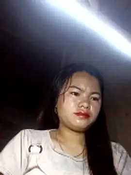 Snapshot of emlylyxinh chatting on February 7, 2026, 9:12 pm emlylyxinh online show from February 7, 2026, 9:12 pm