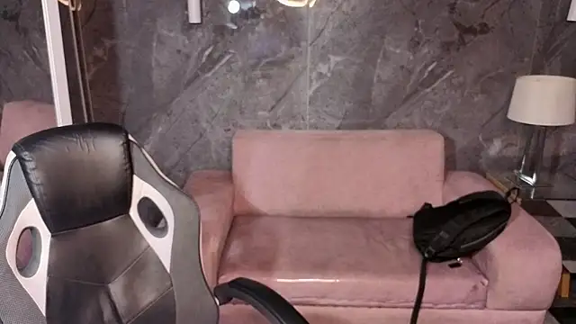 Snapshot of Sophie_jones_b chatting on March 28, 2026, 11:55 am Sophie jones b online show from March 28, 2026, 11:55 am