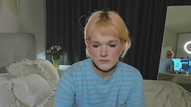 Lollita Morgan online show from May 29, 2026, 10:32 am