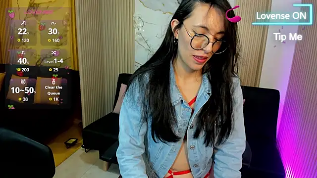 Athenaa tay online show from May 15, 2026, 3:26 am