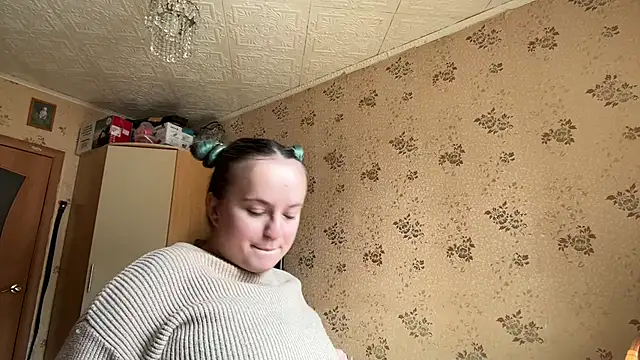 Bubblegum Tempt online show from March 15, 2026, 7:15 am