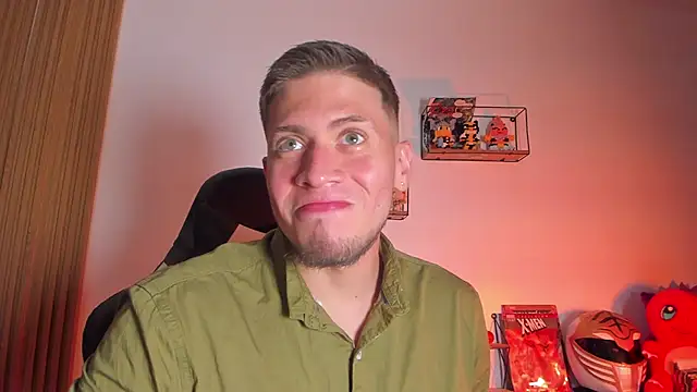 Snapshot of SebastianMaximoff_ chatting on February 14, 2026, 8:53 pm SebastianMaximoff online show from February 14, 2026, 8:53 pm