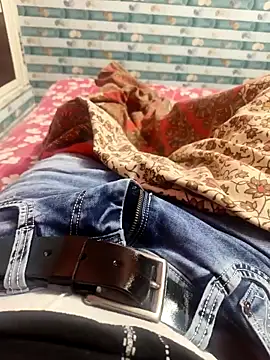 rubitrides11 online show from March 22, 2026, 7:43 am