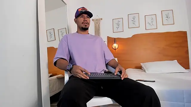 Snapshot of killua_zagara_ chatting on February 21, 2026, 8:55 pm killua zagara online show from February 21, 2026, 8:55 pm