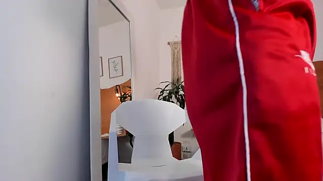 Snapshot of killua_zagara_ chatting on February 25, 2026, 9:36 pm killua zagara online show from February 25, 2026, 9:36 pm