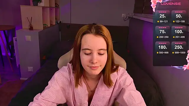 Snapshot of Caeliaa chatting on February 14, 2026, 6:30 pm Caeliaa online show from February 14, 2026, 6:30 pm