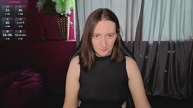 SelestiaSnata online show from June 27, 2026, 1:22 am