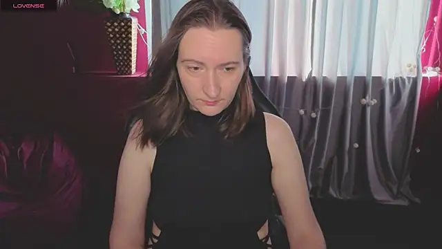 SelestiaSnata online show from July 3, 2026, 1:01 am