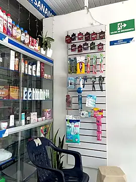 Snapshot of EvaLuna25 chatting on February 5, 2026, 3:30 pm EvaLuna25 online show from February 5, 2026, 3:30 pm