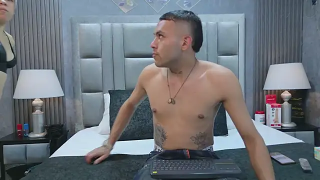 CristalAndDeimon online show from February 7, 2026, 4:09 am