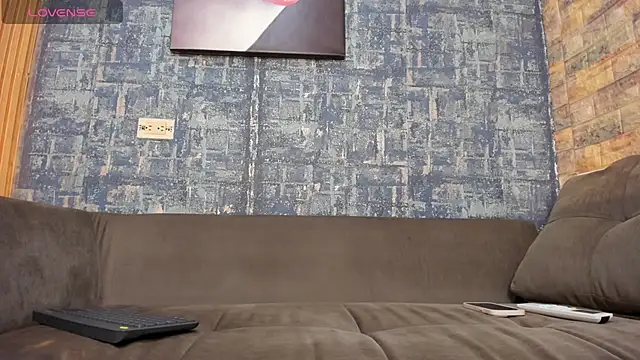 scarlettqueenx online show from February 22, 2026, 6:53 pm