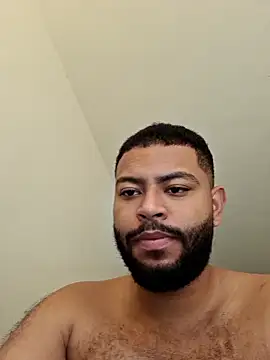 Snapshot of KLEYTON33 chatting on February 14, 2026, 1:33 pm KLEYTON33 online show from February 14, 2026, 1:33 pm