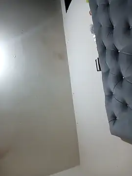 Tuverdugo12 online show from March 24, 2026, 5:18 am