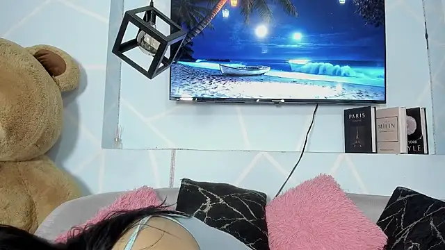Snapshot of amy_noa chatting on April 11, 2026, 12:51 am amy noa online show from April 11, 2026, 12:51 am