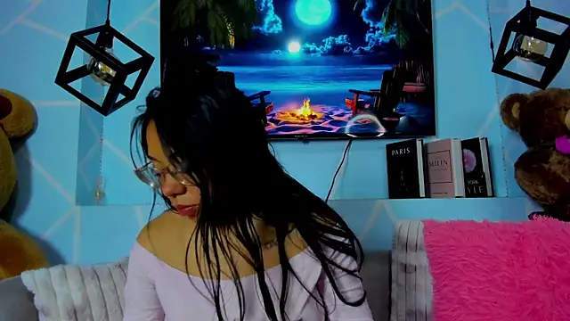 Snapshot of amy_noa chatting on March 28, 2026, 12:44 am amy noa online show from March 28, 2026, 12:44 am