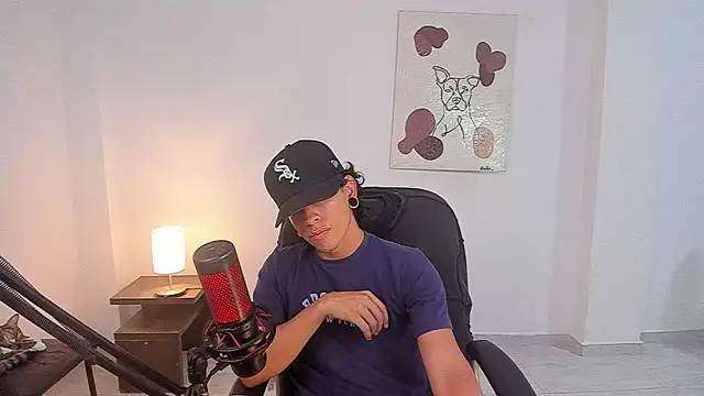 Snapshot of paisa_hotx chatting on February 12, 2026, 12:43 am paisa hotx online show from February 12, 2026, 12:43 am