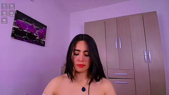 Snapshot of im_natalia chatting on February 5, 2026, 10:55 am im natalia online show from February 5, 2026, 10:55 am