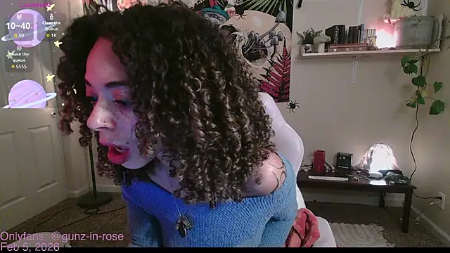 Snapshot of gunzinrose chatting on February 5, 2026, 3:41 pm gunzinrose online show from February 5, 2026, 3:41 pm