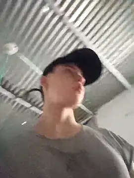 Snapshot of Brenda_Tina699 chatting on February 10, 2026, 7:24 pm Brenda Tina699 online show from February 10, 2026, 7:24 pm