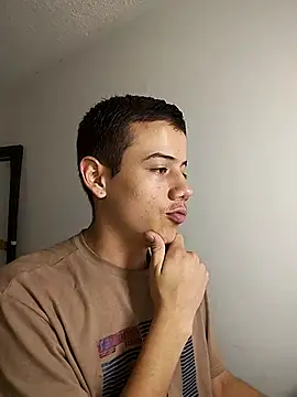 Snapshot of jac0b_x chatting on February 6, 2026, 5:36 am jac0b x online show from February 6, 2026, 5:36 am