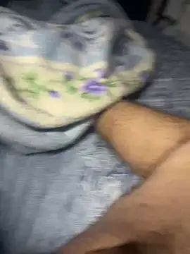 Snapshot of pp-small chatting on February 15, 2026, 2:01 am pp-small online show from February 15, 2026, 2:01 am