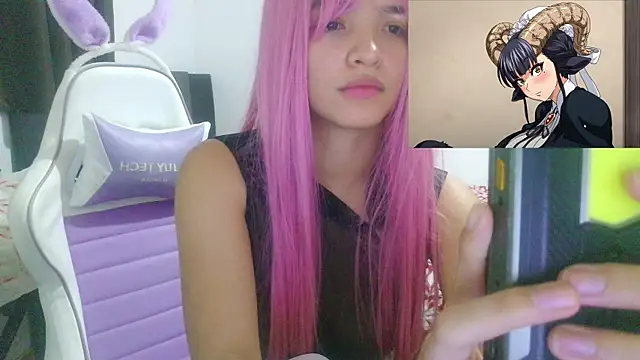 Snapshot of Sweet-Naomi chatting on April 16, 2026, 5:19 am Sweet-Naomi online show from April 16, 2026, 5:19 am