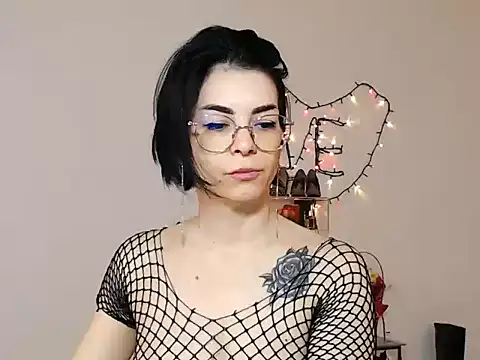 emacandy online show from March 16, 2026, 5:15 am