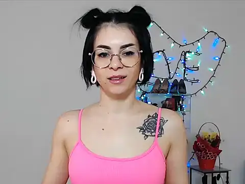 emacandy online show from March 15, 2026, 6:20 am