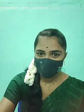 Tamil Hot Shana online show from May 15, 2026, 4:43 am