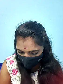 Tamil Hot Shana online show from April 25, 2026, 3:09 pm