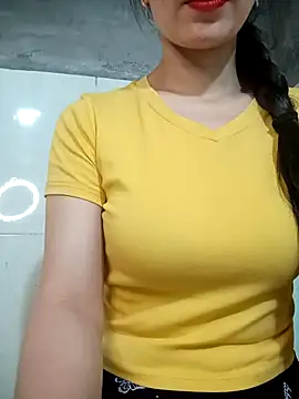 Vyvvyy69 online show from April 6, 2026, 1:34 am