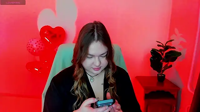 Sofiawetsweet online show from February 11, 2026, 7:19 am