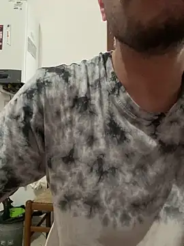 alessand180521 online show from February 24, 2026, 4:08 pm