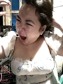 Zyramae 25 online show from March 8, 2026, 10:07 am