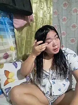 Zyramae 25 online show from February 10, 2026, 8:24 am