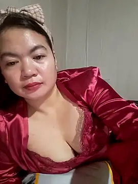 Zyramae 25 online show from March 22, 2026, 3:35 pm