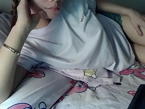 Snapshot of sangkissed92 chatting on March 17, 2026, 2:47 am sangkissed92 online show from March 17, 2026, 2:47 am