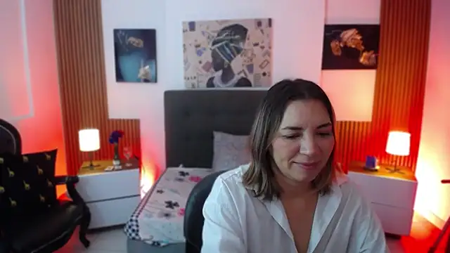 milfsecret69 online show from May 27, 2026, 10:55 am