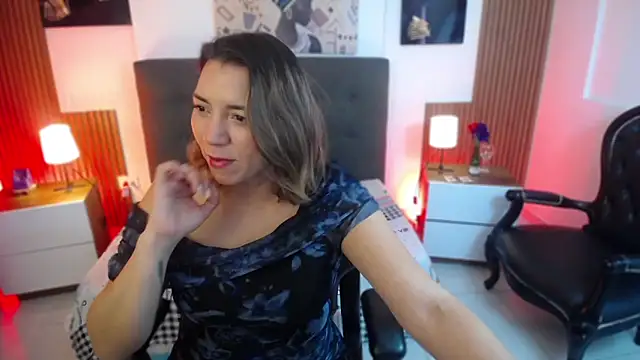 milfsecret69 online show from May 19, 2026, 10:55 am