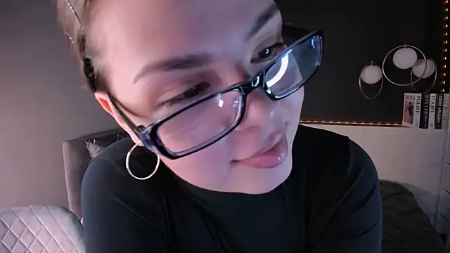 Snapshot of Maykinkya chatting on May 11, 2026, 2:29 pm Maykinkya online show from May 11, 2026, 2:29 pm