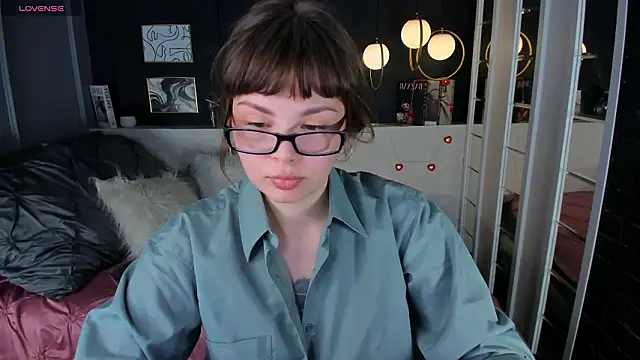 Snapshot of Maykinkya chatting on February 26, 2026, 2:17 pm Maykinkya online show from February 26, 2026, 2:17 pm